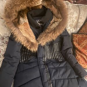 ELLABEE Winter coat LIKE NEW